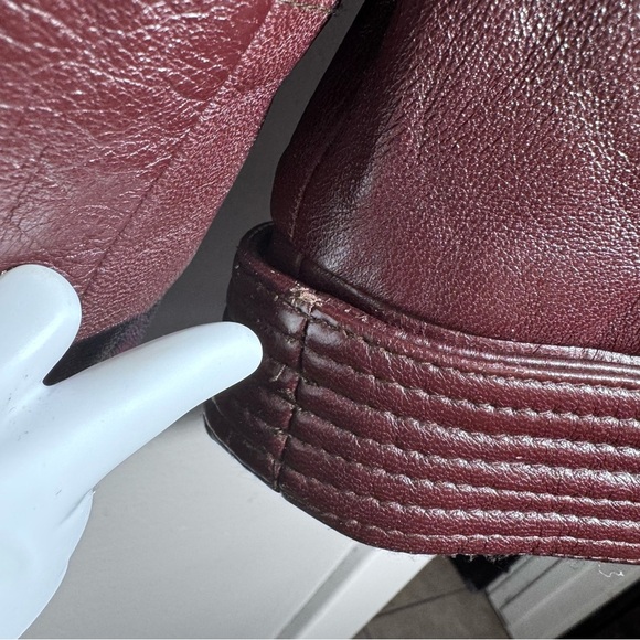 Della Citta Italy Double Breasted Burgundy Leather Coat Size Large Flawed - Picture 9 of 15